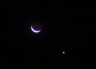 crescent moon and star photography
