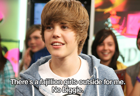2011 justin bieber glasses 3d. pictures of justin bieber smiling. 2011 justin bieber glasses 3d.
