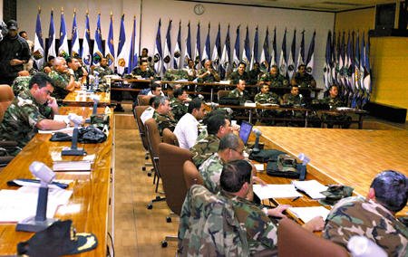 Acompanhe HONDURAS LIVRE/BRASIL, no site de Heitor De Paola, Delegado da UnoAmérica