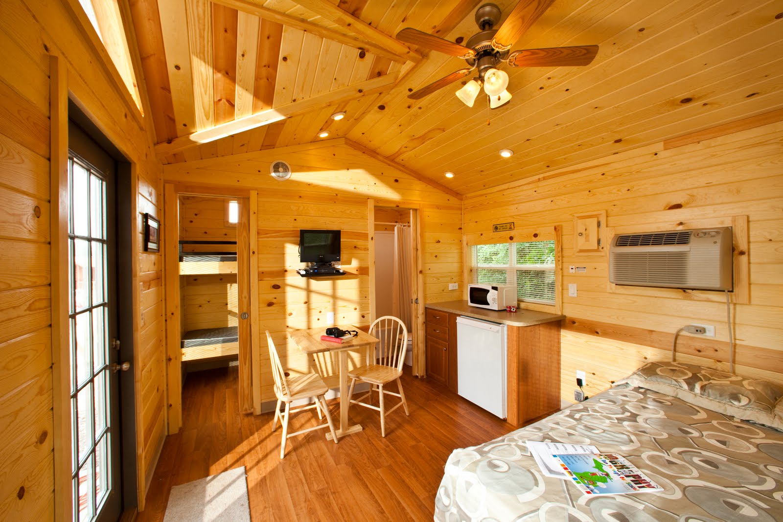 Travel Writer Kamping with KOA