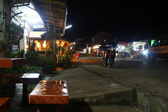 Una vista de una de las calles Huay Xai