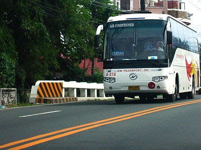 hm+transport+bus+to+laguna.jpg