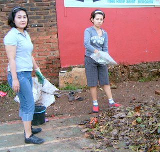 [Hand+Rotary+Composter+(29).JPG]