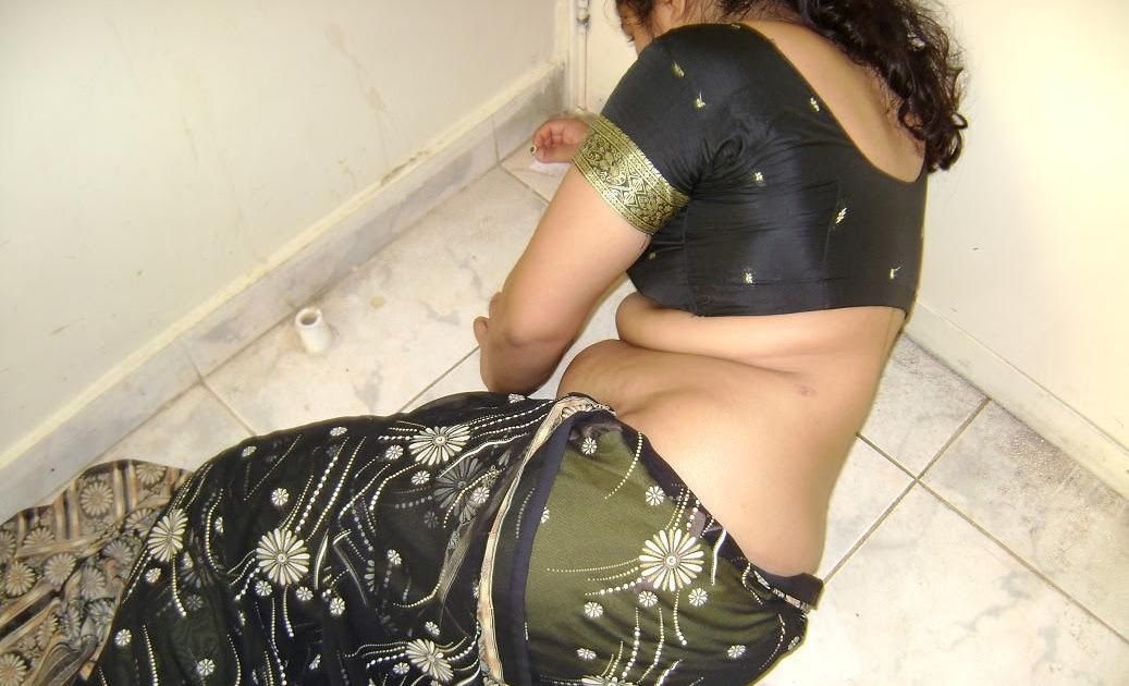 how do i initiate sex getting nude in saree