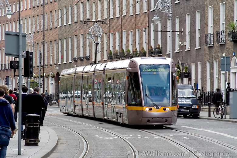 Irish Experience Transporte em Dublin LUAS