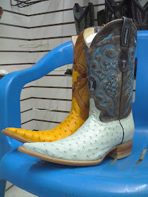 botas vaqueras punta de aguja