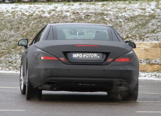 Mercedes+Benz+SL+spy+%25281%2529_big.jpg