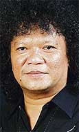 pemain gitar terkenal