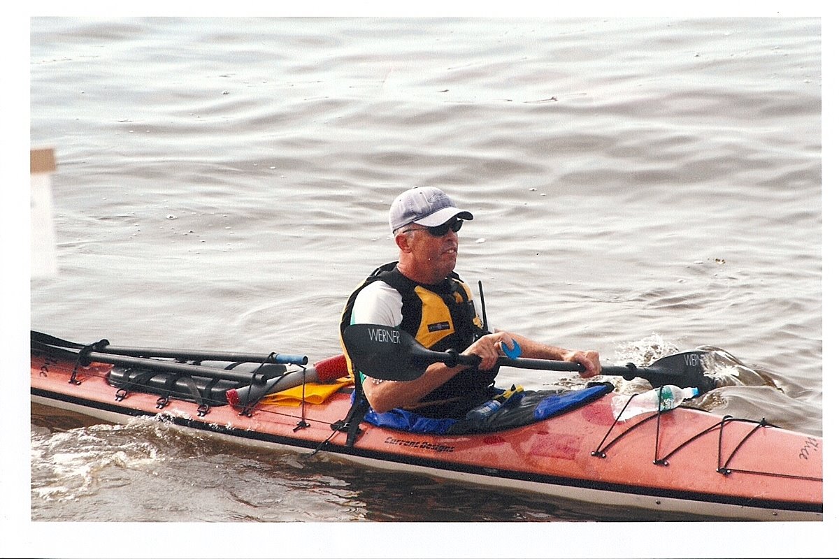 [richard+kayaker+open+water+swimming.JPG]