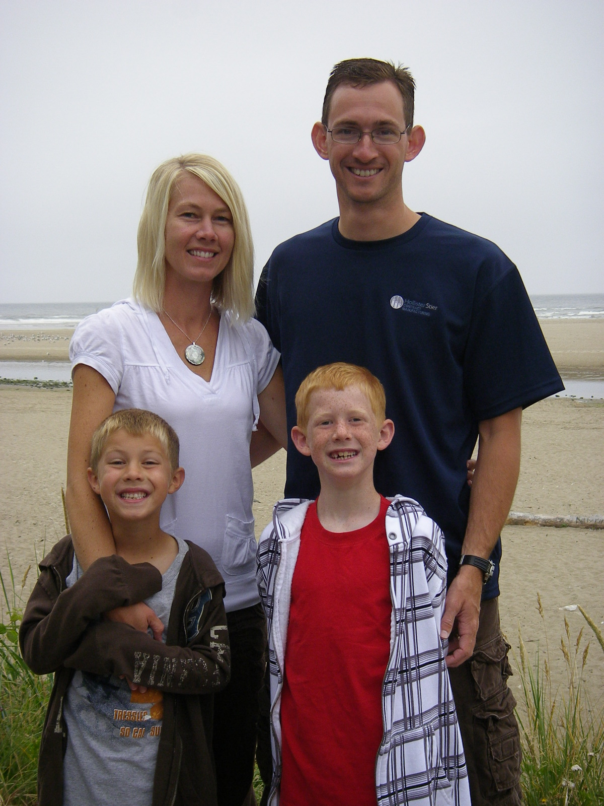 [Family2+(7-26-08).JPG]