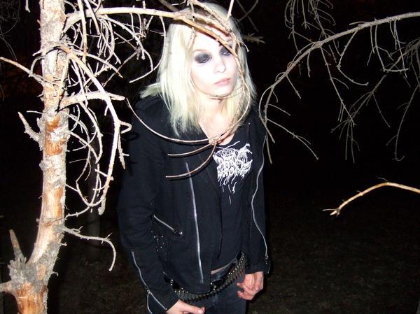 [l_59913b804792abdd4a5321f33ca84f98.jpg]