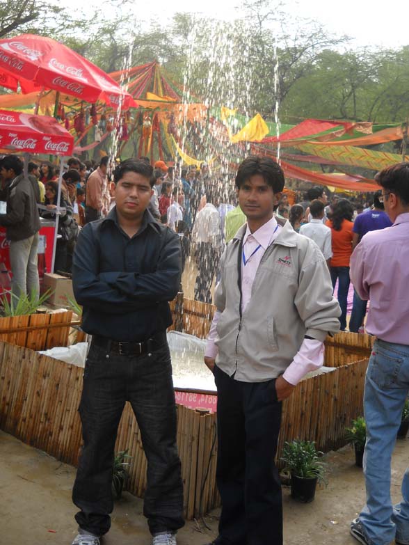 [JK_jitendra_kumar_Satyendra_Pal3.jpg]