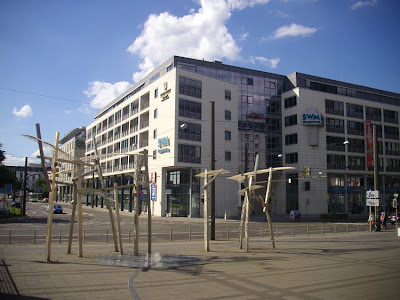 Der Bananensprayer Thomas Baumgartel Markiert Galerien Und