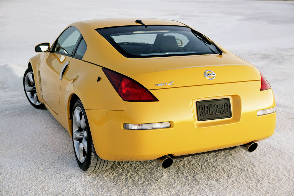 [350z+rear.jpg]