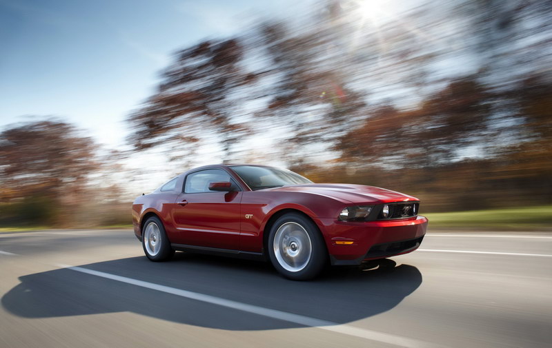[Ford_Mustang_2010_Front.jpg]