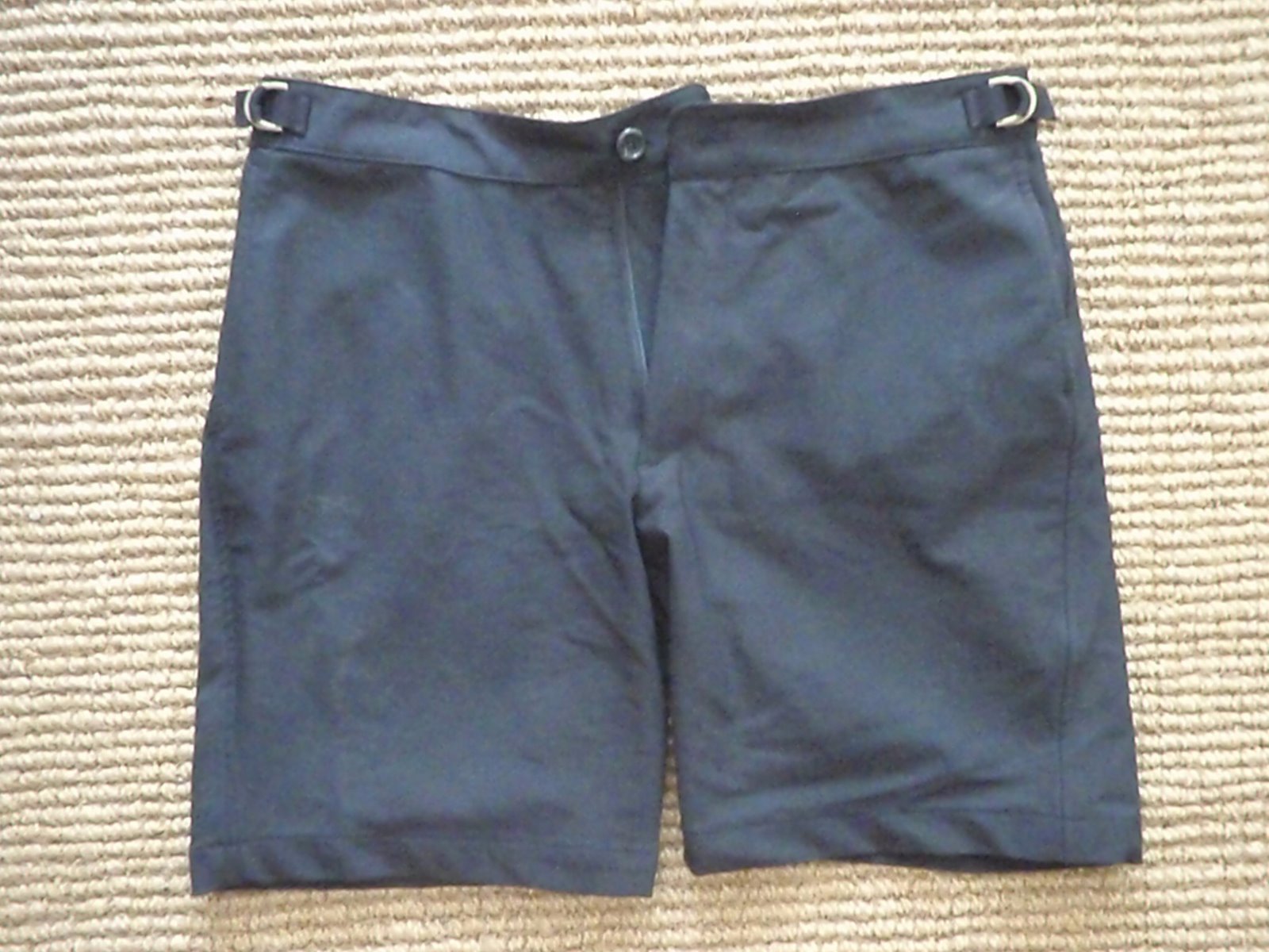 [front+of+shorts.JPG]