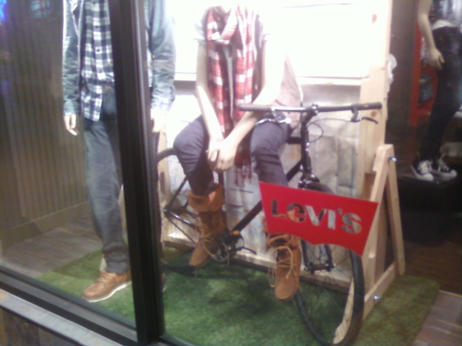 [levis.jpg]