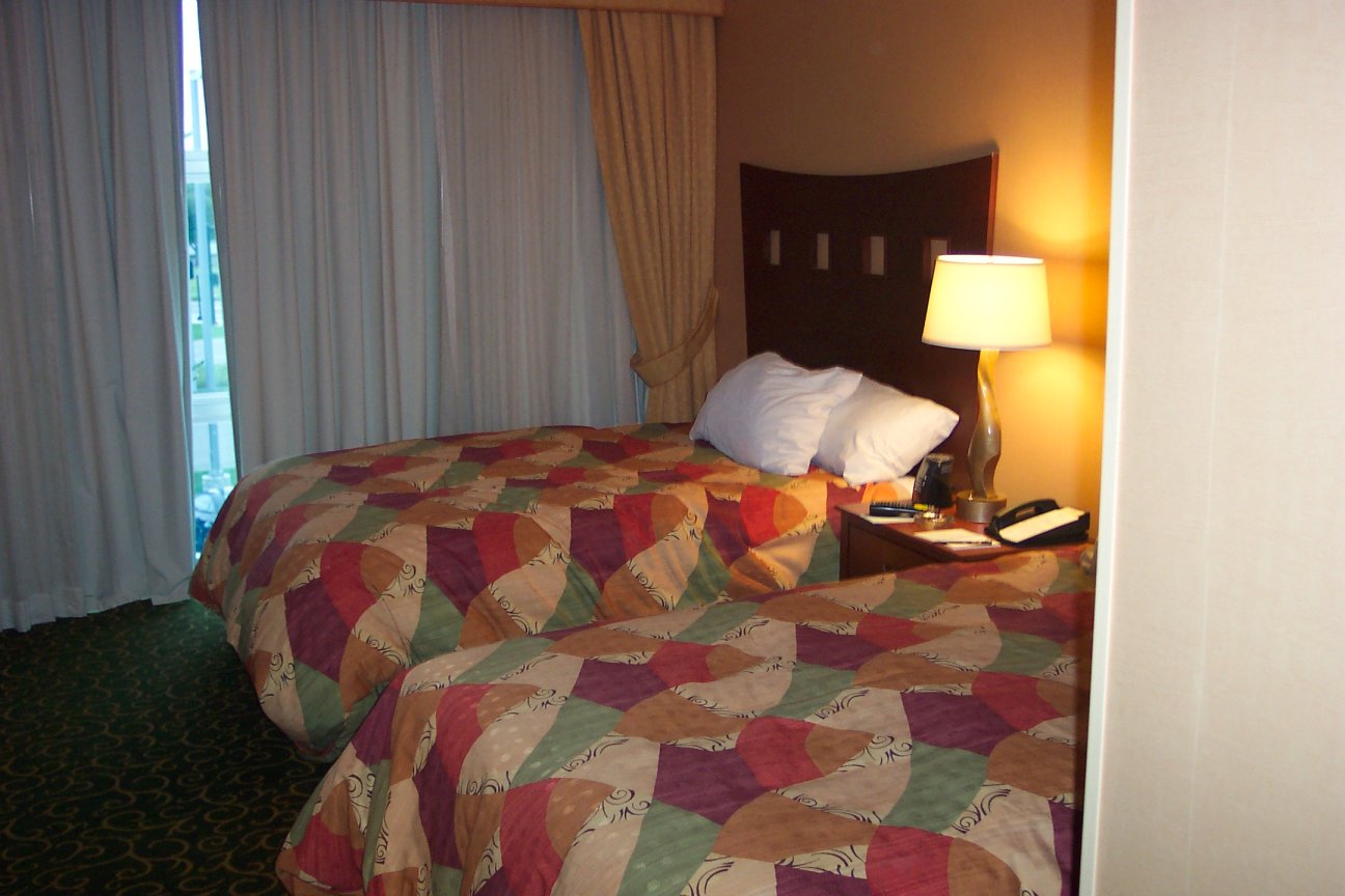 [hotel+room+4.jpg]