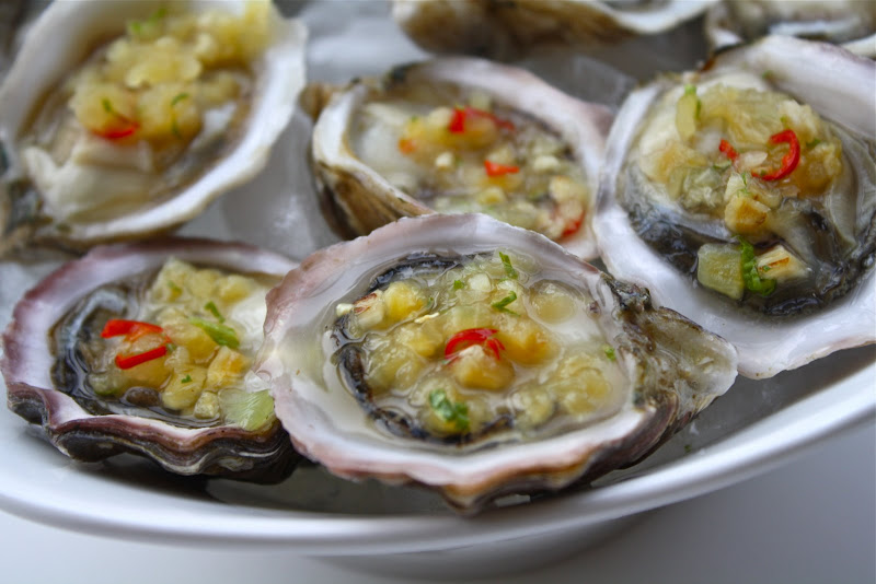 Kusshi Oyster With Pineapple Sauce