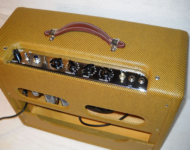 Blues Harp Amps Playing Impressions "The Chicago" from Mission Amps