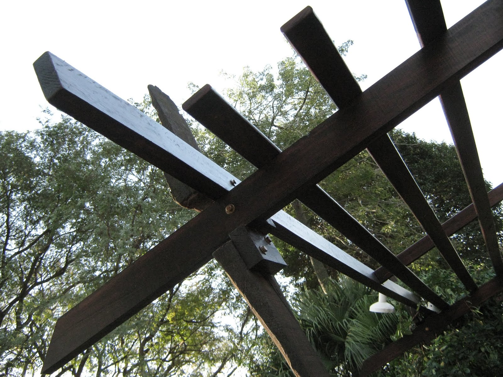 PERGOLAS&DECKS: Reparación techo y pérgolas