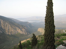 Itea y la bahia del golfo de Corinto