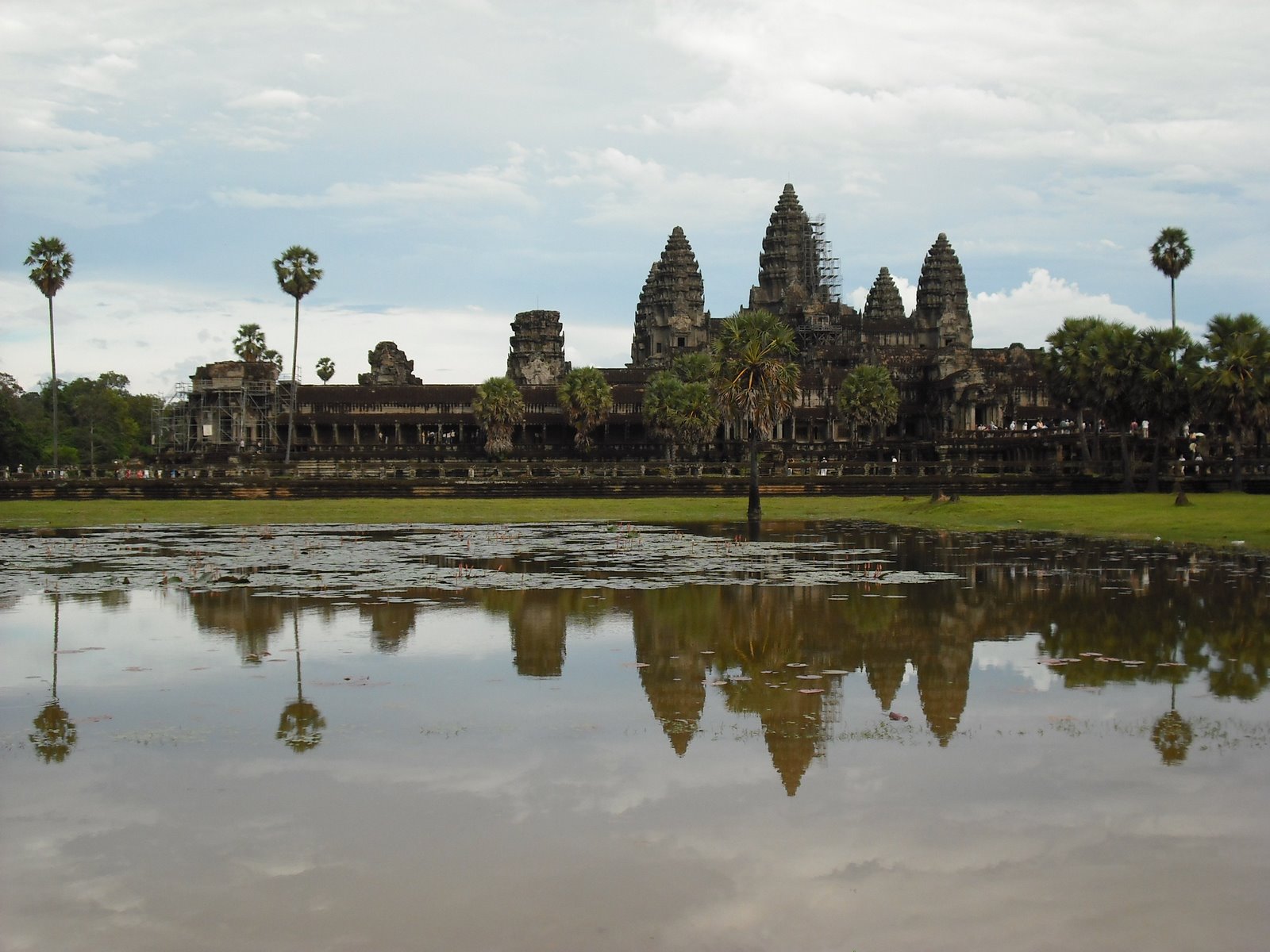 [DSCF1996.JPG]