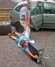 ODEIO SAIR PRA VIAGENS