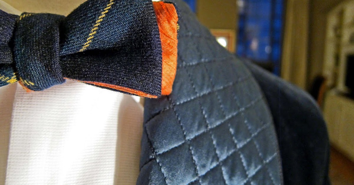 folkgrinunger smoking jacket and ascot