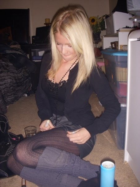 My Passion for Fashion: Outfit - Candid Bartender