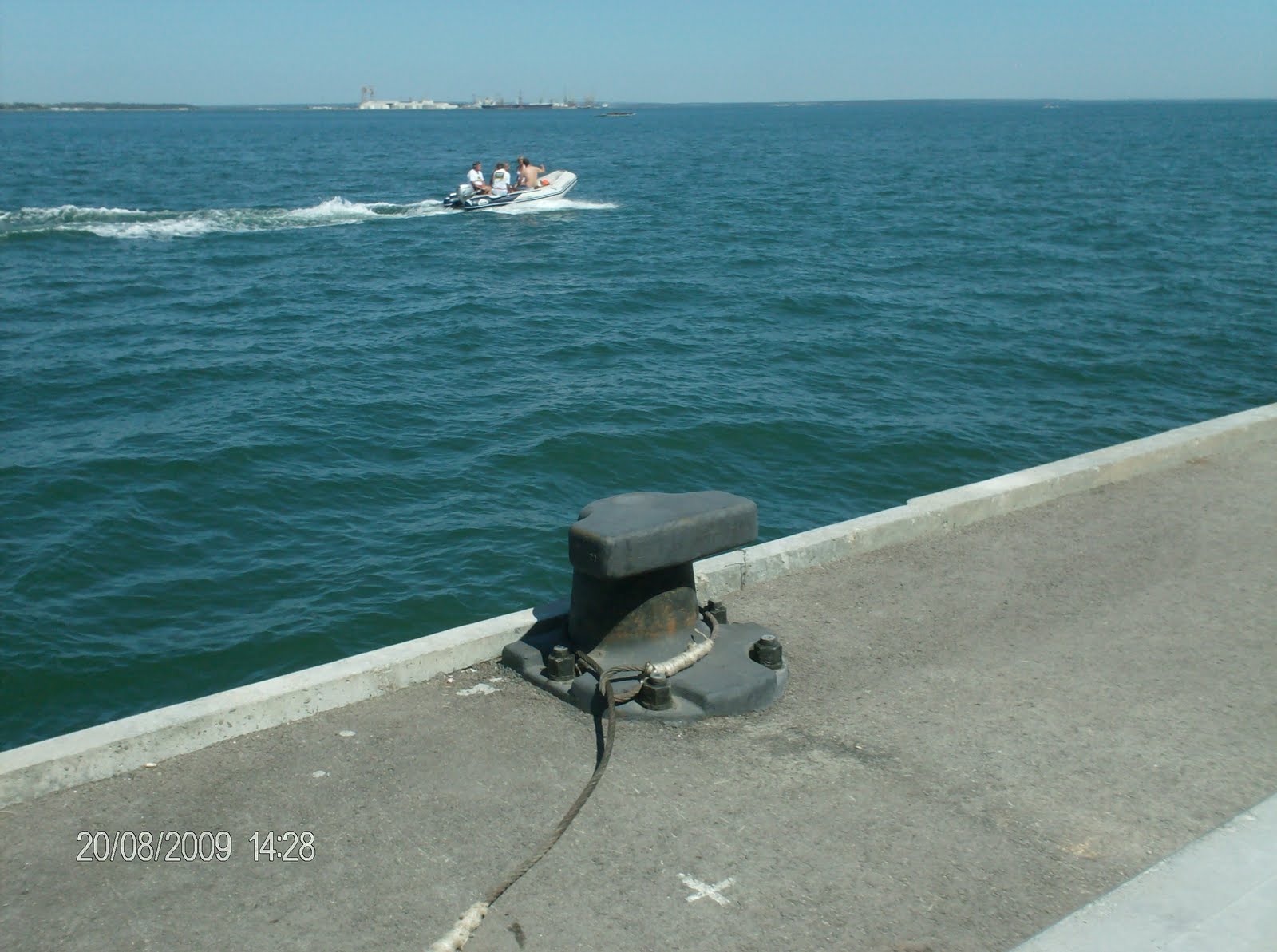 [20-08-2009+017.JPG]