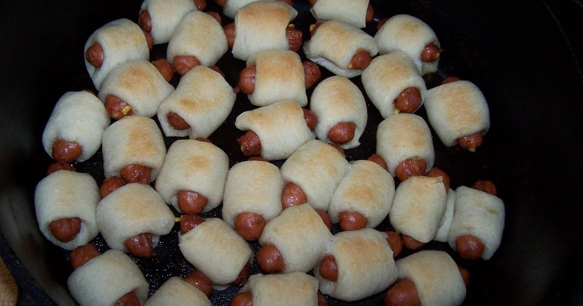 Dutch Oven Madness! Day 64 Pigs in a Blanket