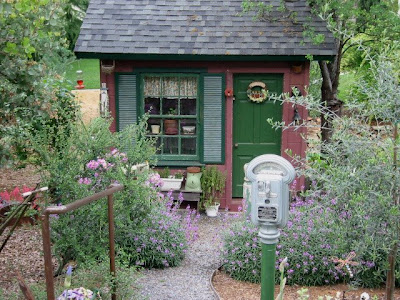 December 2010 | Backyard Design Ideas