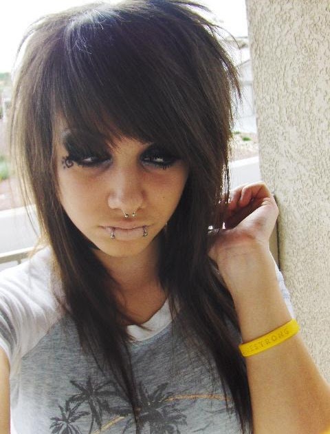 New Beauty News: medium length emo hairstyles New Beauty News: medium length emo hairstyles