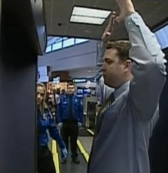 Airport+security+scanners+controversy