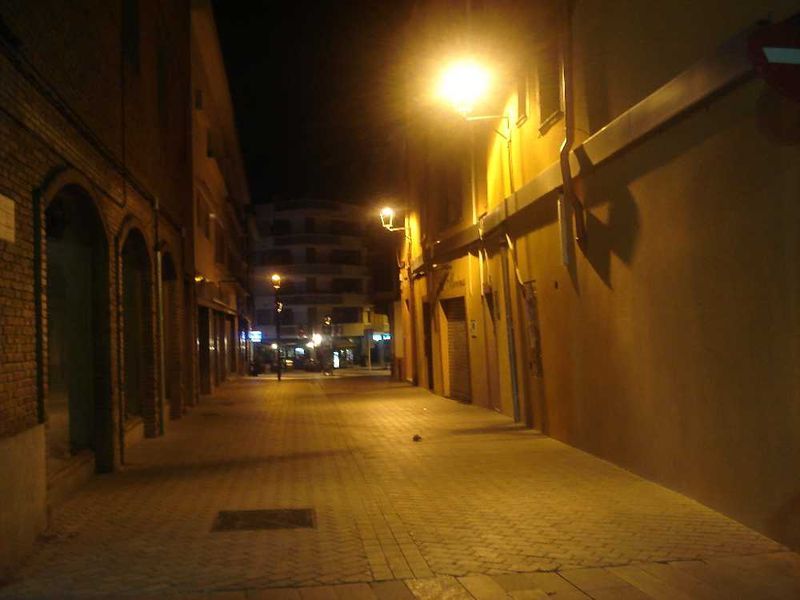 [calle+torres+i+bages-nit.jpg]