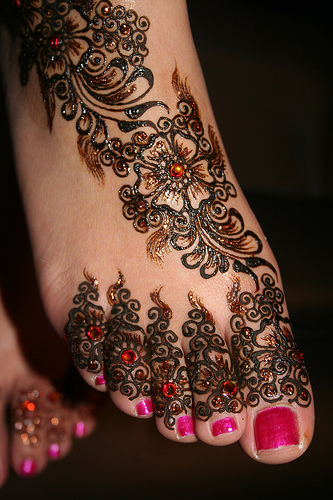 Beauty Mehendi And Tattoo Design