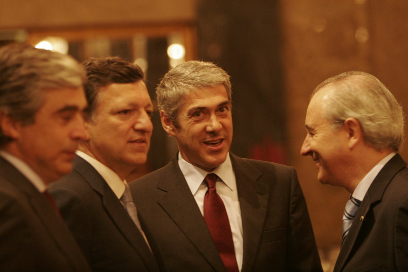 [bilderbergers+tugas.jpg]