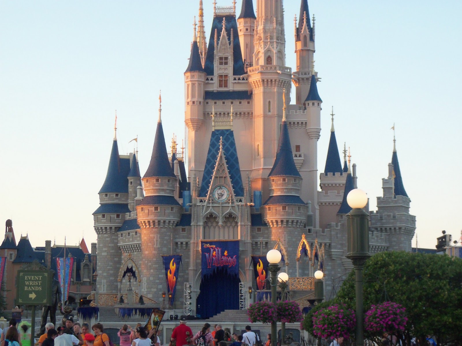 Big Disney world Announcement Tonight | Samantha McNesby