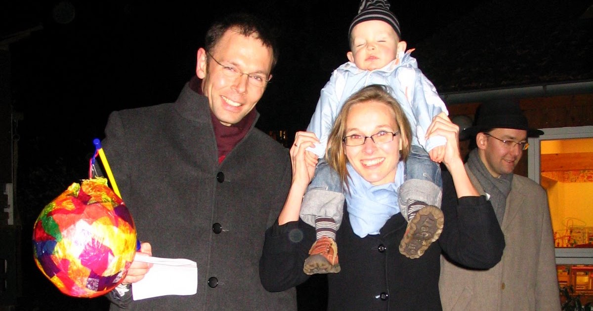 The Fox Family GERMAN LANTERN FESTIVAL