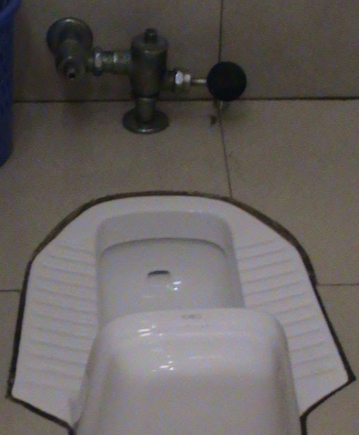 Laughter, Love and Lily CHINESE POTTY TRAINING