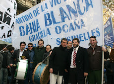 ACTO POR LA DEMOCRACIA EN PLAZA DE MAYO: ESTUVO PRESENTE EL PARTIDO DE LA VICTORIA DE BAHÍA BLANCA