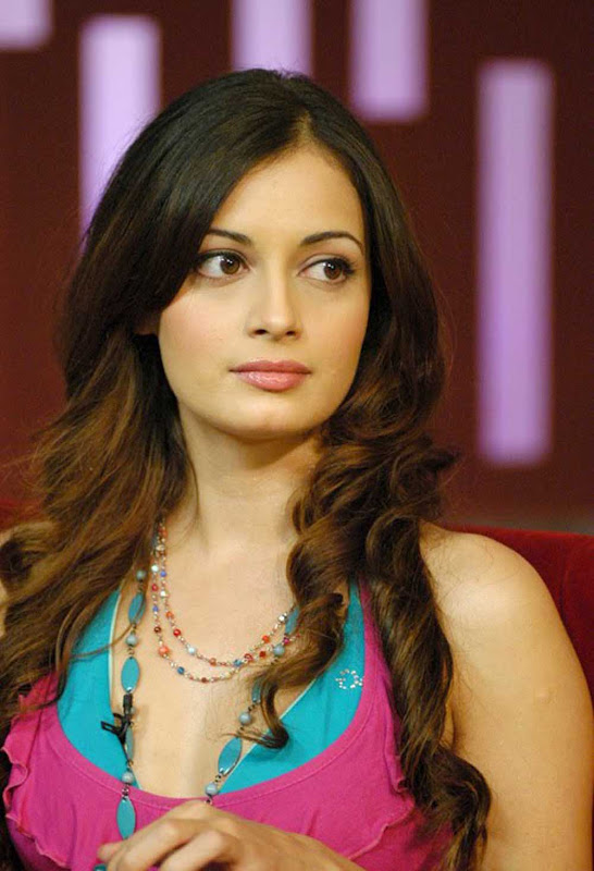 Diya Mirza Wallpapers gallery pictures