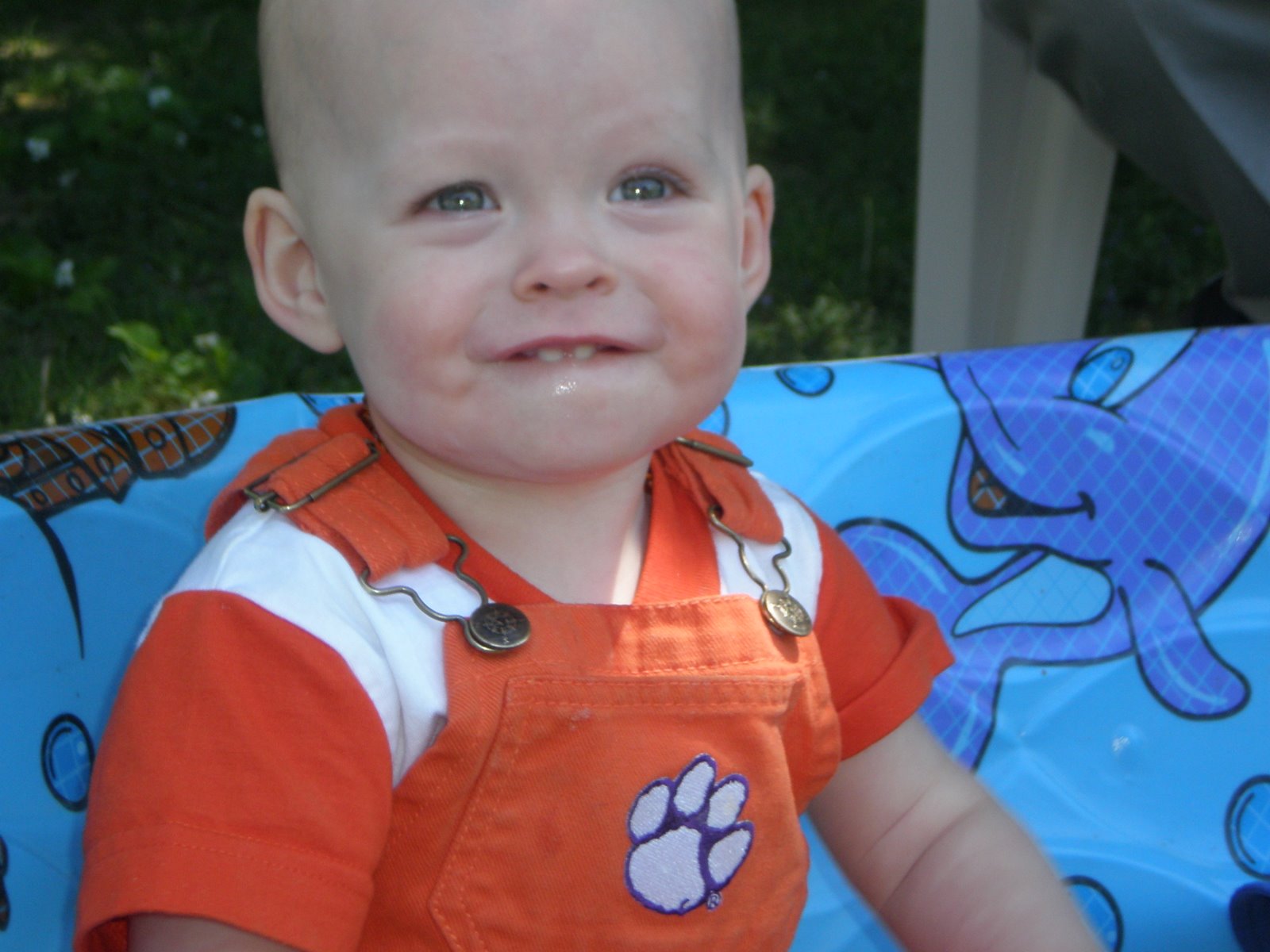 [jtotheizzo+044.JPG]