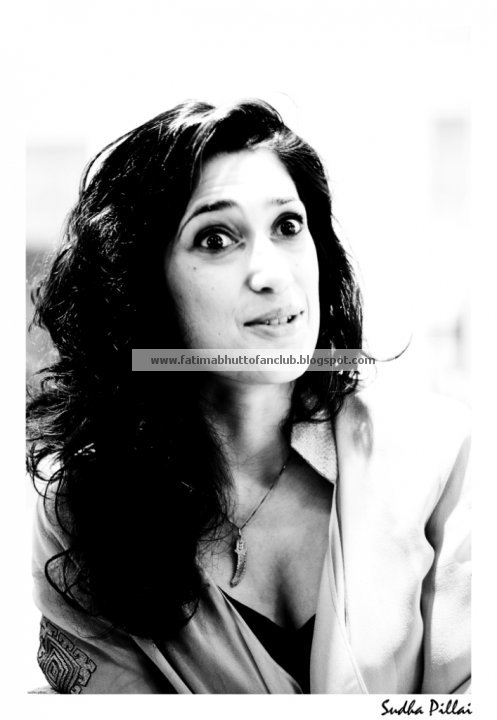 Fatima Bhutto Candid Shots 