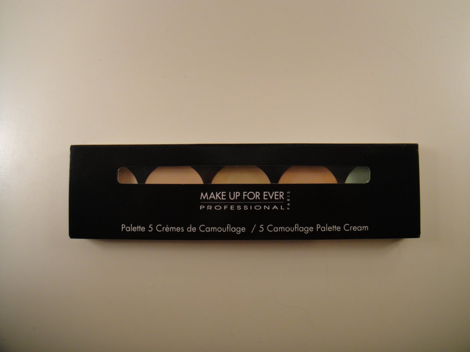 xheavensentx1 Makeup Forever concealer palette No 1