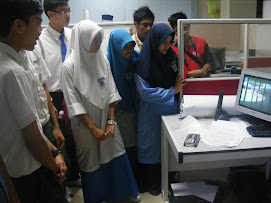 Secondary school children exposed with Building Design Animation at UTM