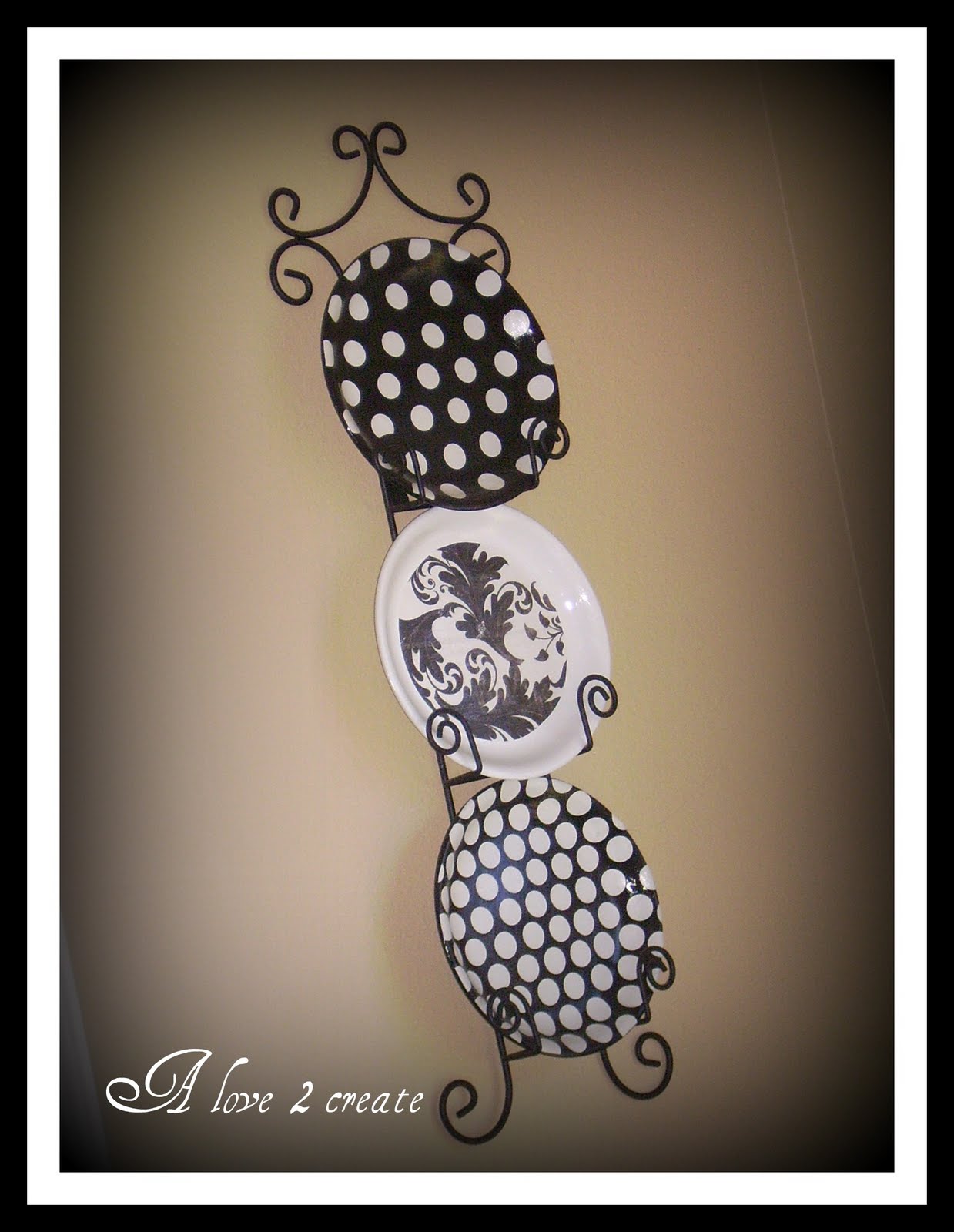 A love to create Decorative plates