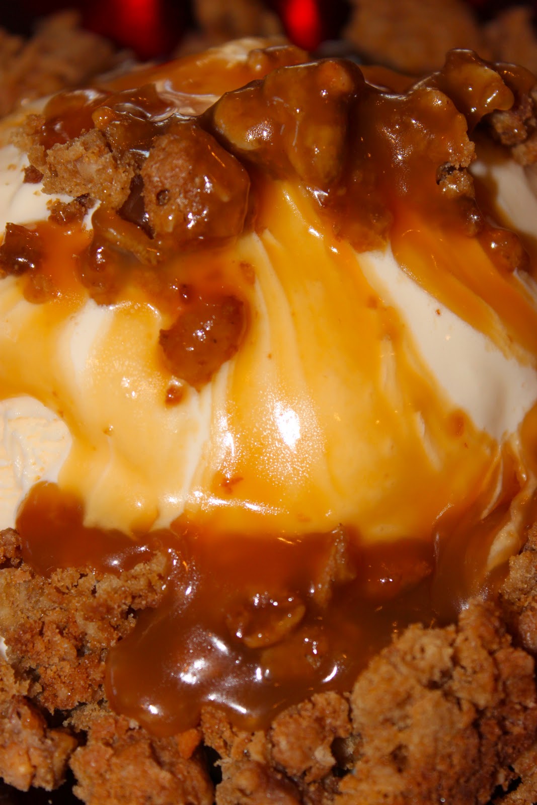 Hot Caramel Sundae