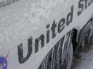 Shuttle van frozen Side Panel